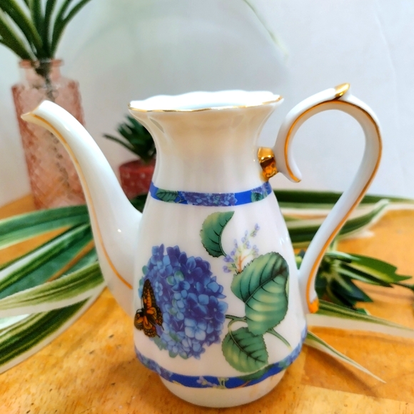 Vintage  mini pitcher hand painted - Picture 2 of 7
